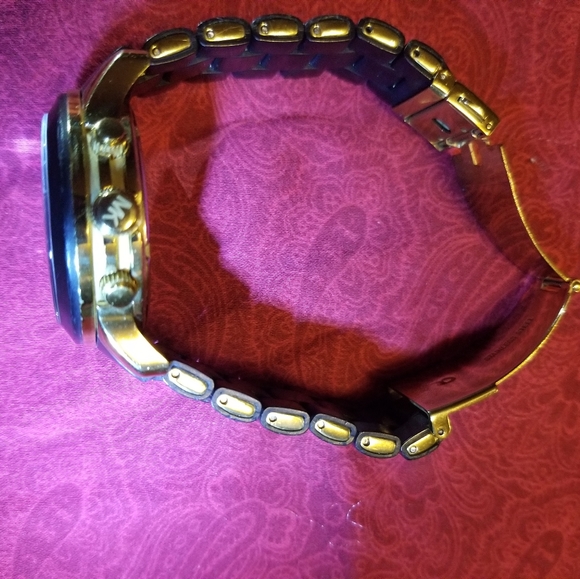 Authentic Michael Kors - Picture 14 of 16